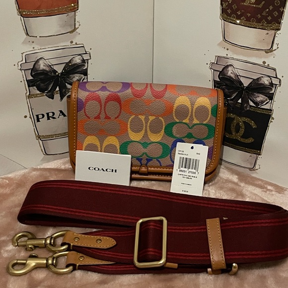 Coach Handbags - EUC Coach Rainbow Saddle CrossbodyBag with Guitar Strap